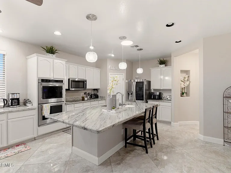22250 W Ashleigh Marie Dr — Photo 15