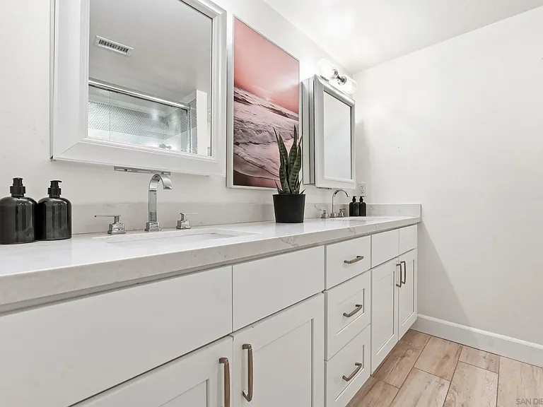 114 Cerro St — Photo 19