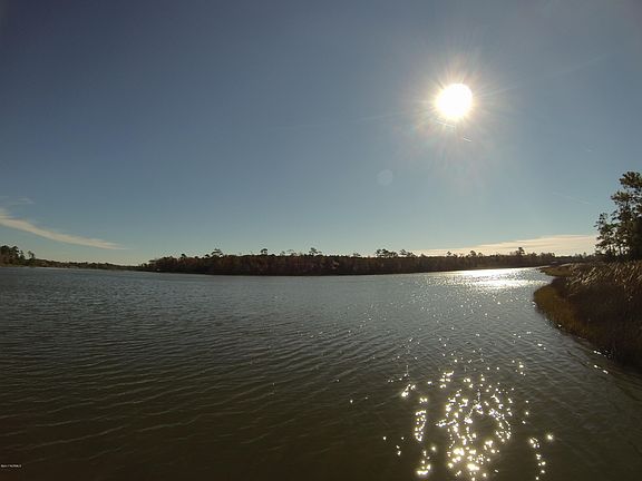 5th image of 18 Tradewinds Drive