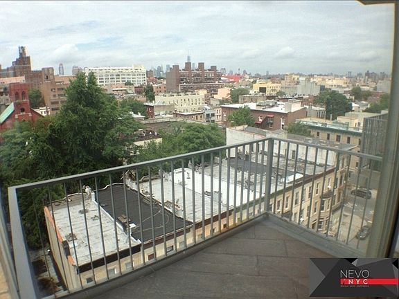 4th image of 31 Kosciuszko St APT 9A