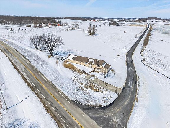 2nd image of N9601 Wiley ROAD