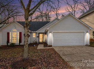 6652 Allness Glen Ln, Charlotte, NC 28269