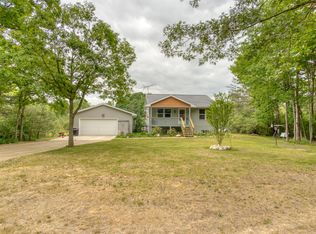 11778 Red Feather Ln, Stanwood, MI