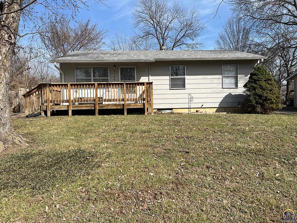 1st image of 3104 SE Michigan Ave