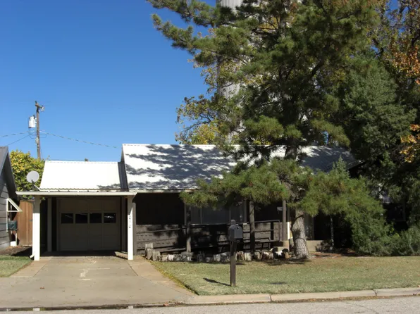 2010 W 11th St, Plainview, TX 79072