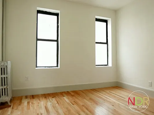 Rented by Next Door Realty NYC | media 13