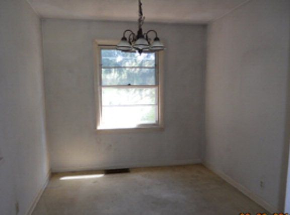 3rd image of 511 Glendale Blvd