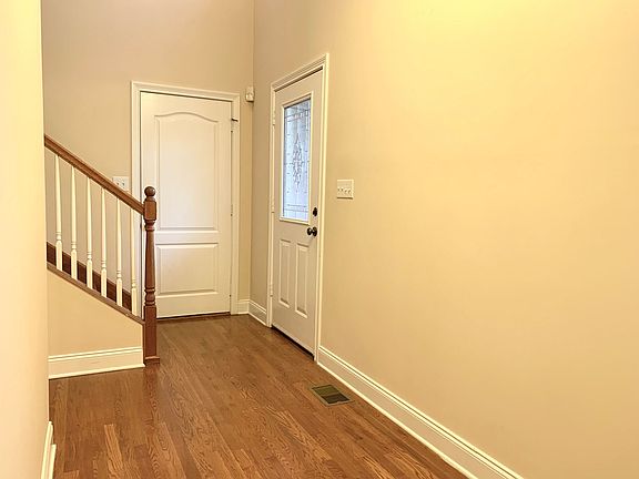 5th image of 707 Courtland Ave