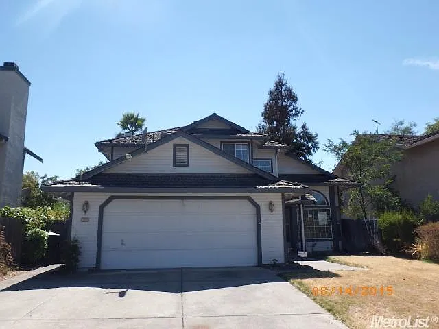 8276 Spengler Dr photo 1