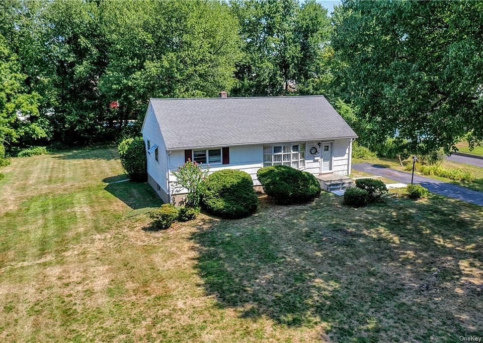 12 Clover Drive, West Nyack, NY 10994 Zillow