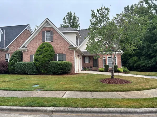 25 Hadley Park Ct, Greensboro, NC 27407