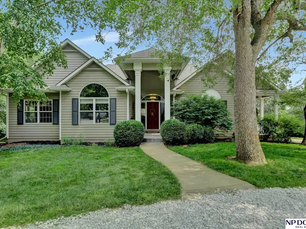19400 SW 72nd St, Crete, NE 68333