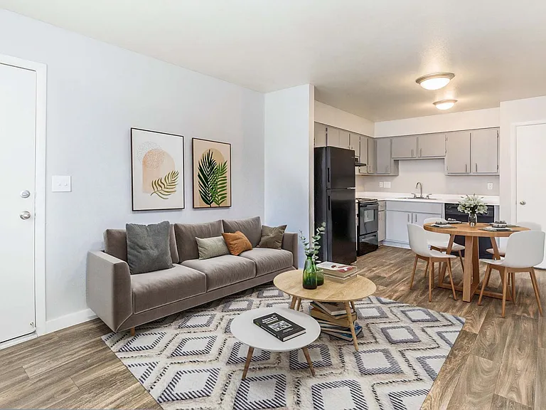 Williams Gateway Apartments — Photo 12