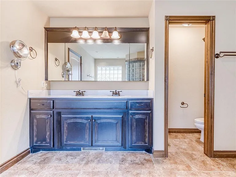 4908 Arbuckle Dr — Photo 20