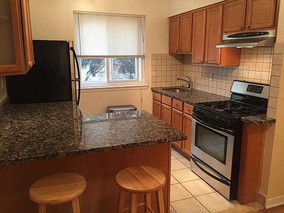 5th image of 3149 41st St