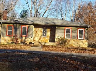 867 Whisper Ct, Labadie, MO 63055