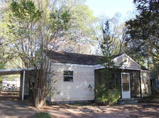 1315 W Whitney Ave, Albany, GA 31707