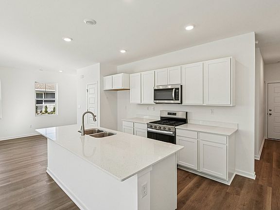 7th image of this home