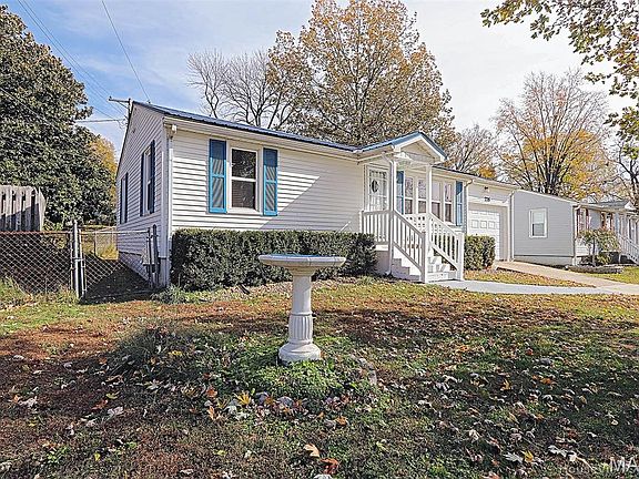 5th image of 776 W Rodney Dr