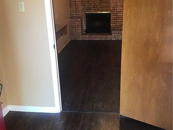 3rd image of 3208 Nashville Ave