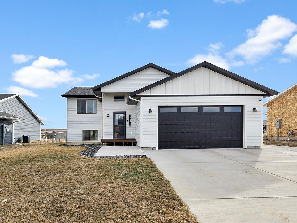 1st image of 6794 Abelia St