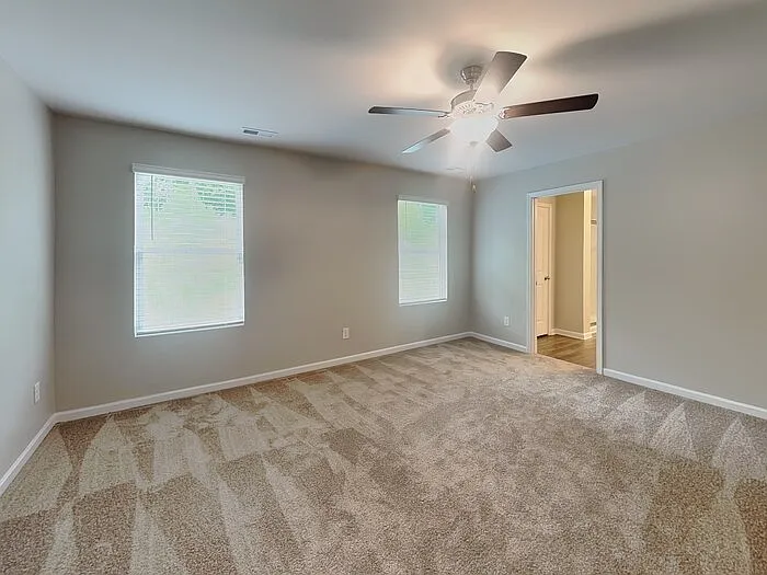 733 Point Andrews Dr SW — Photo 7