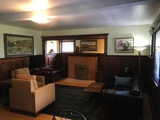 2 bed, 950 sqft, $2,200 — Photo 4