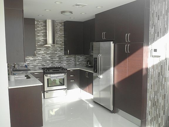 2nd image of 1686 E 19th St #6