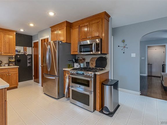 2nd image of 378 Warren Ave