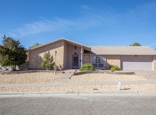 10820 Vista Alegre Dr, El Paso, TX 79935