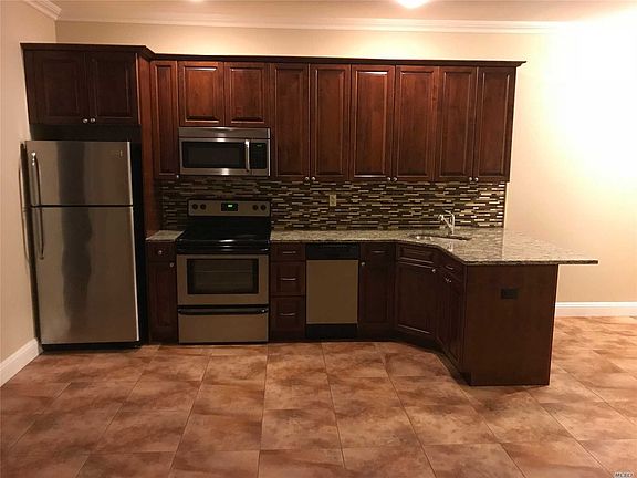 2nd image of 289 Post Ave APT 202