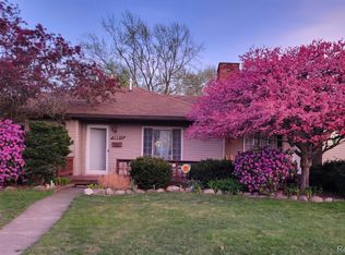 30917 Pardo St, Garden City, MI 48135