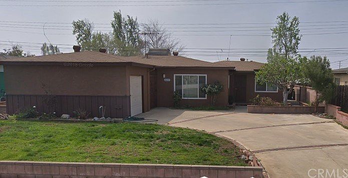 1st image of 1537 W Flora St