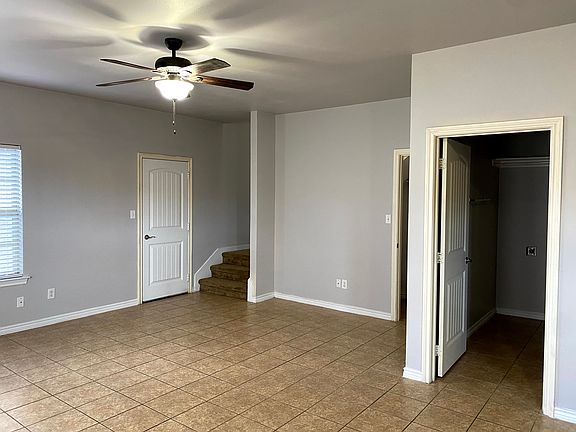 5th image of 906 Parkplace Rdg #906