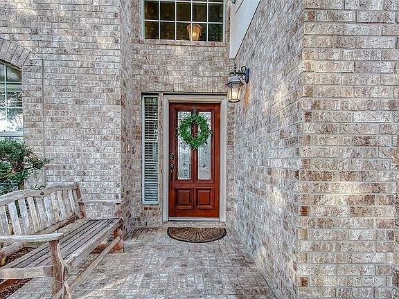 4th image of 3116 Keithwood Dr