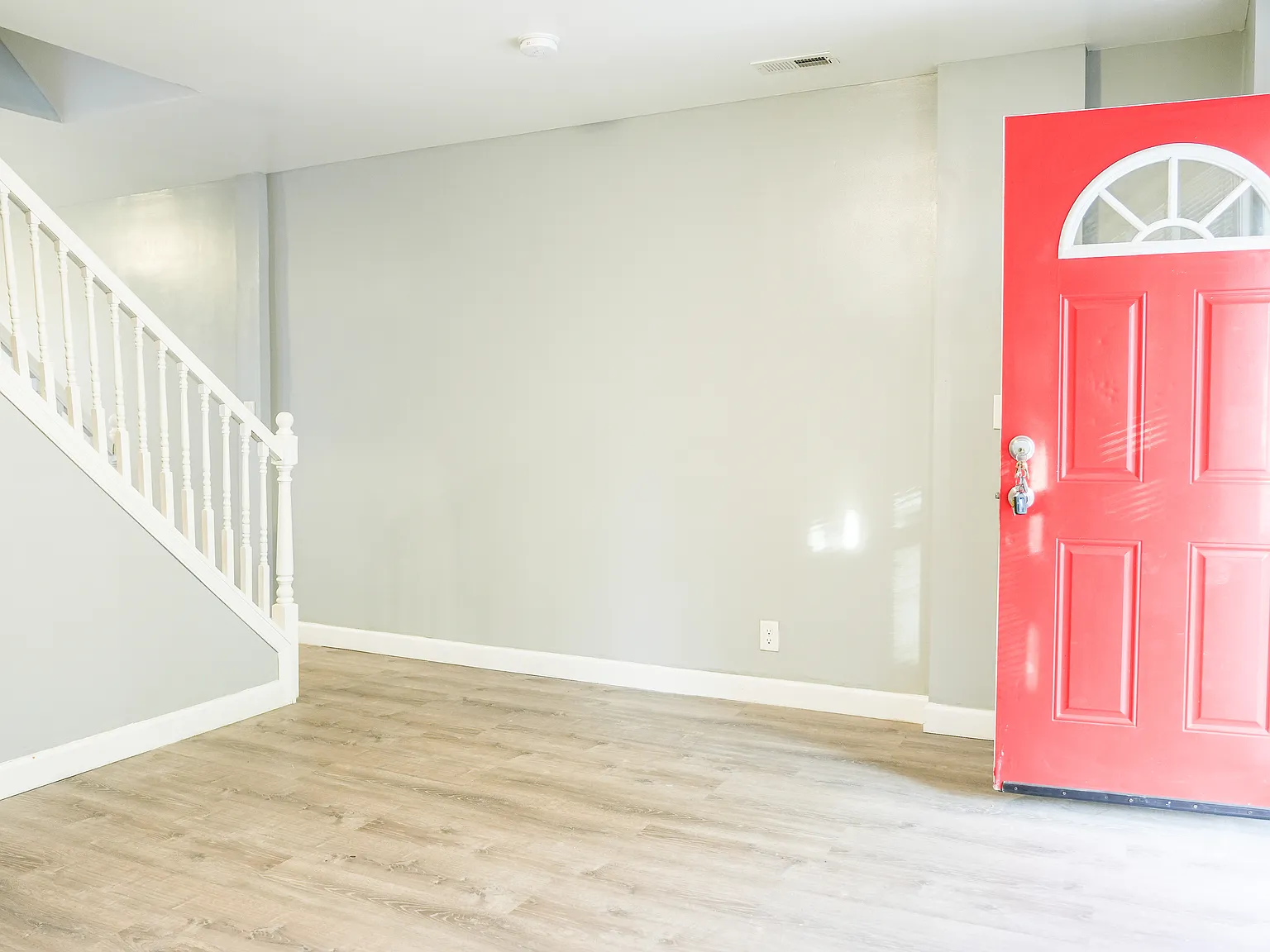 3 bed, 2.0 bath, $2,200 — Photo 4
