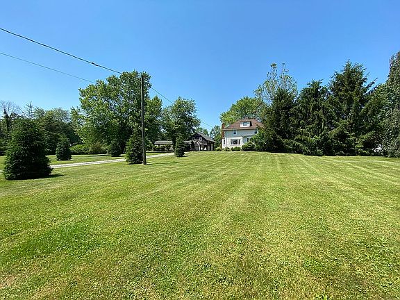 4th image of 203 Stirling Rd