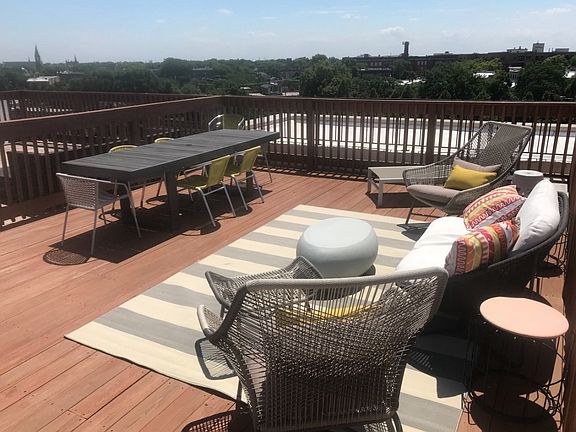 5th image of 2503 N Milwaukee Ave #4N