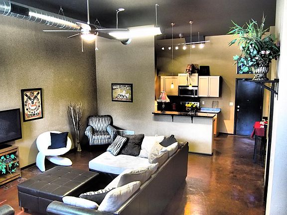 2nd image of 375 Triad Village Dr Unit 9