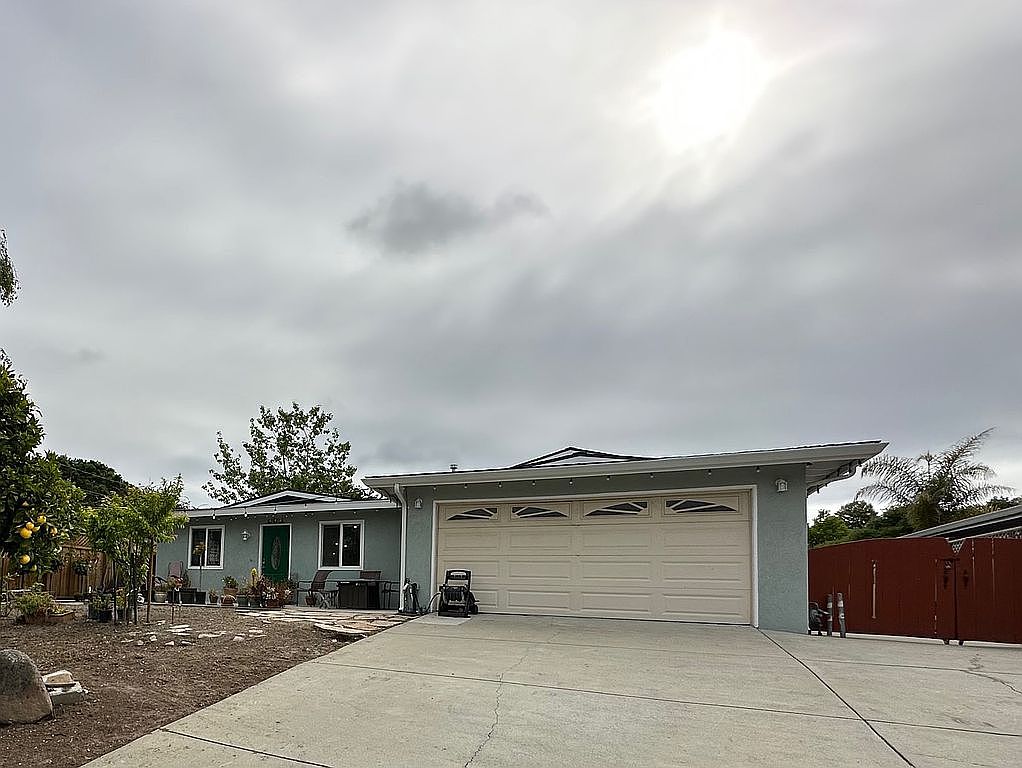 2114 Derby Ave B, Capitola, CA 95010 Zillow