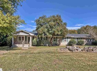 2305 E Lee Rd, Taylors, SC 29687