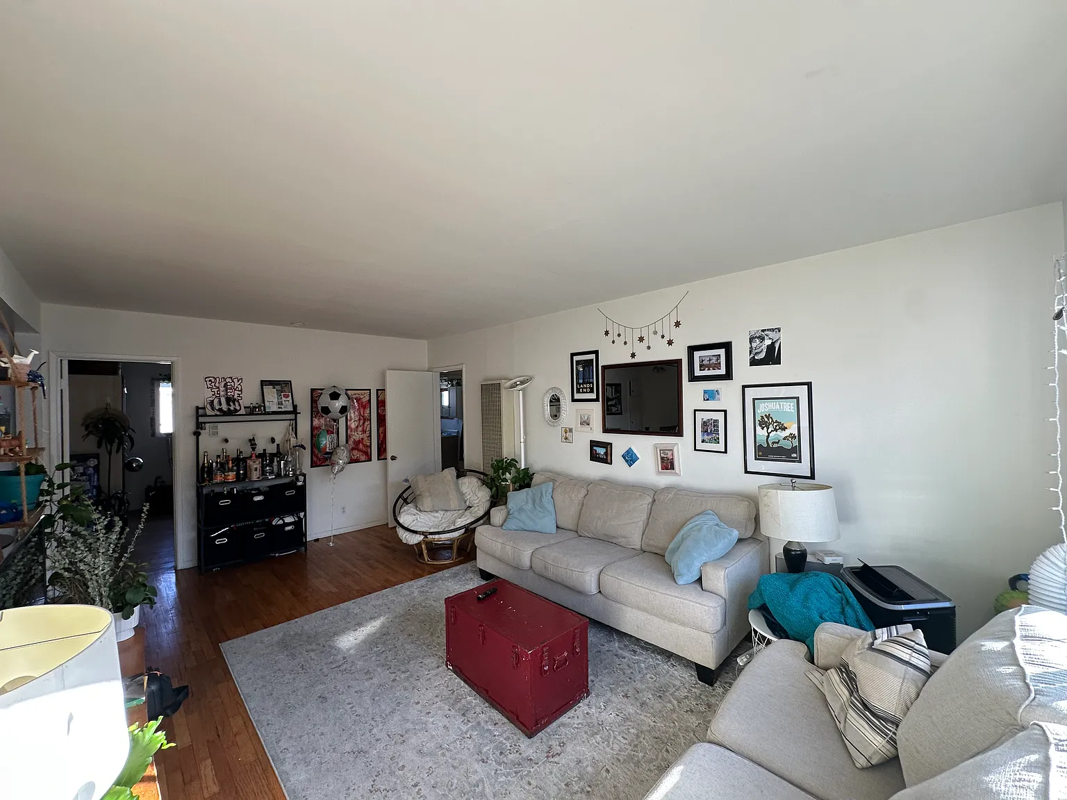 3 bed, 1300 sqft, $3,300 — Photo 4