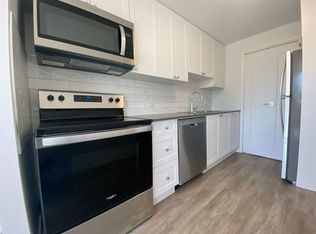 210-118 Christopher Dr #124, Cambridge, ON N1R 4R2