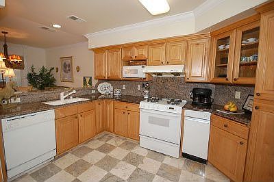 Spacious Kitchen
