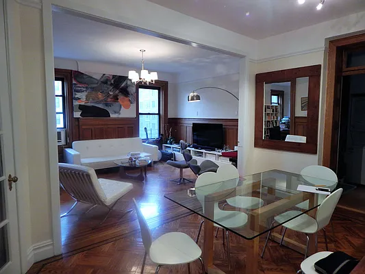 Rented by Rachel Realty | media 44