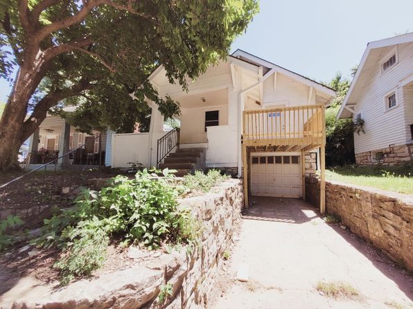 2039 E Gregory Blvd