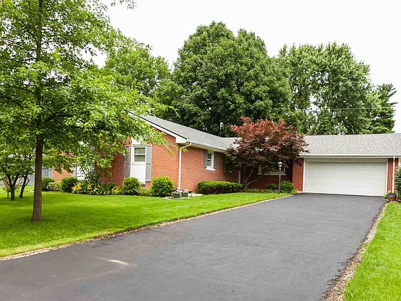 3rd image of 1505 Clarksdale Ct