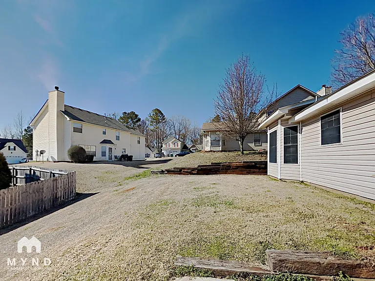 2079 Sugar Creek Falls Ct SE — Photo 19