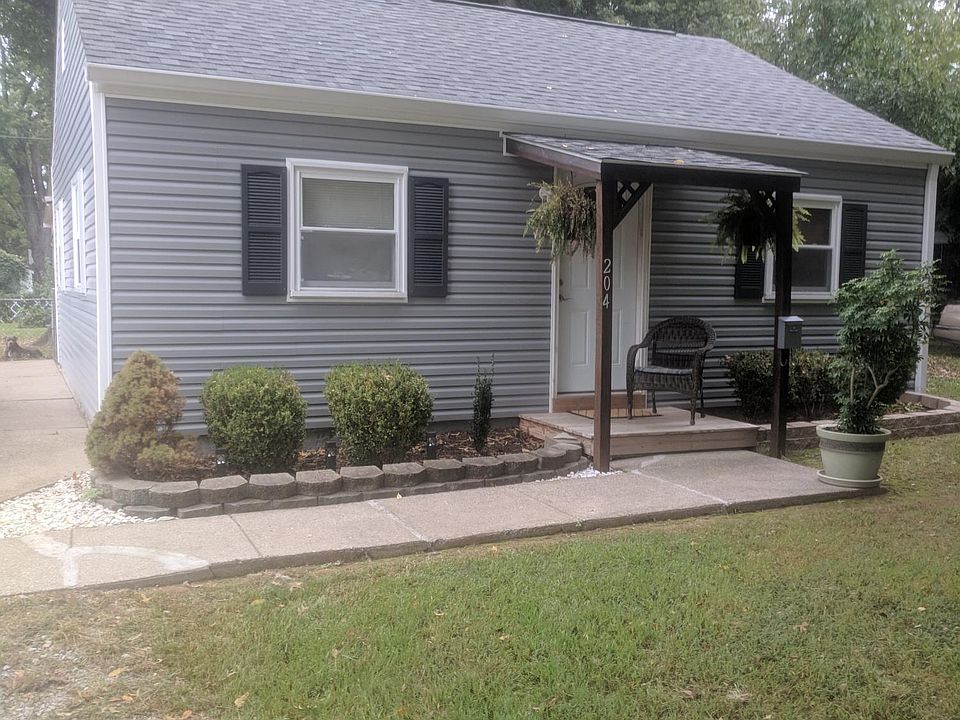 1st image of 204 Bonnie Ln