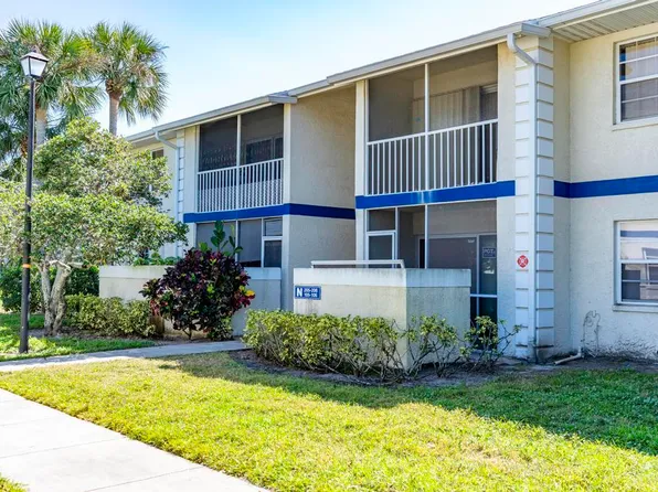 1530 SE Royal Green Circle #N105, Port St Lucie, FL 34952